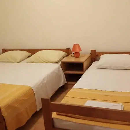 Vanja Kara Biograd * Weißenburg